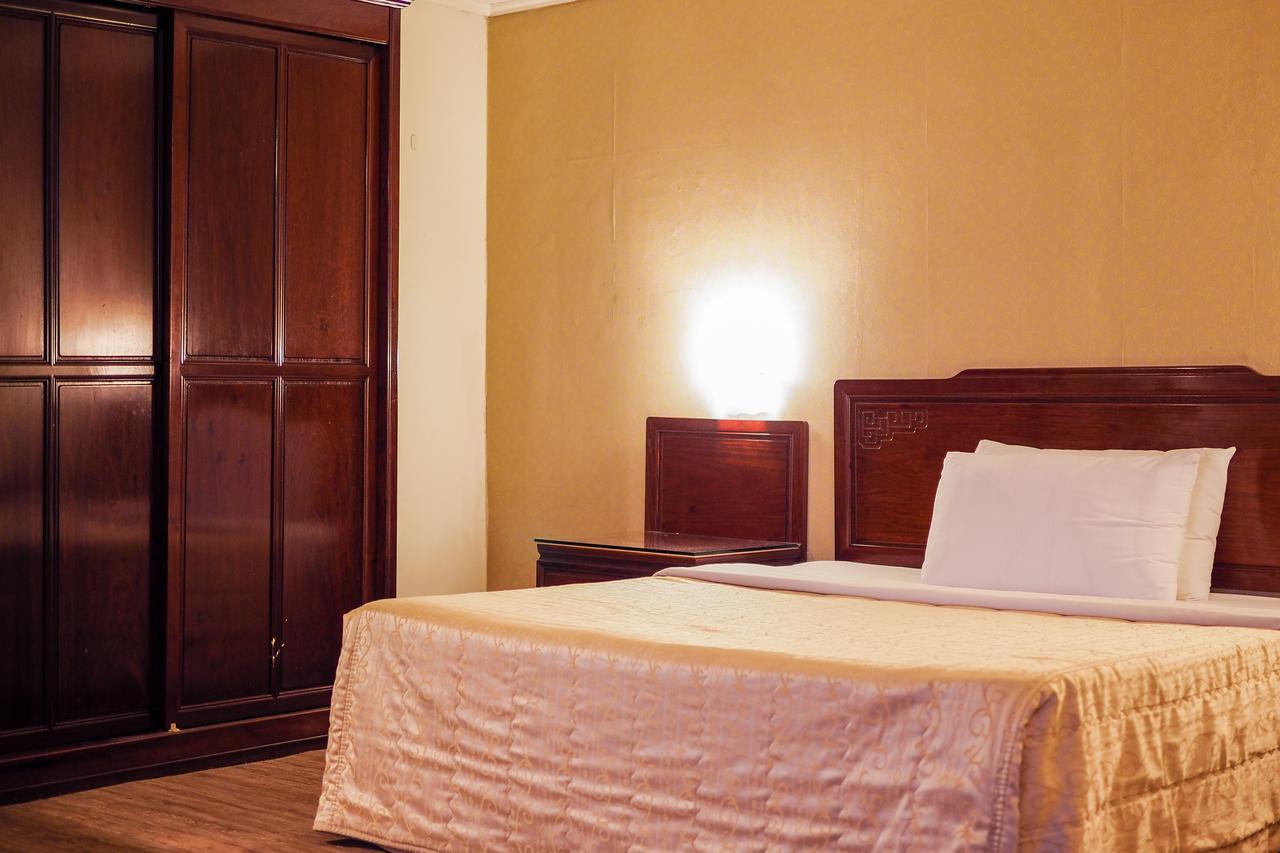 Galaxy Hotel Тайчжун Екстер'єр фото